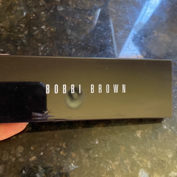 5 shadow pallete by Bobbi brown lightly used - Picture 2 of 5